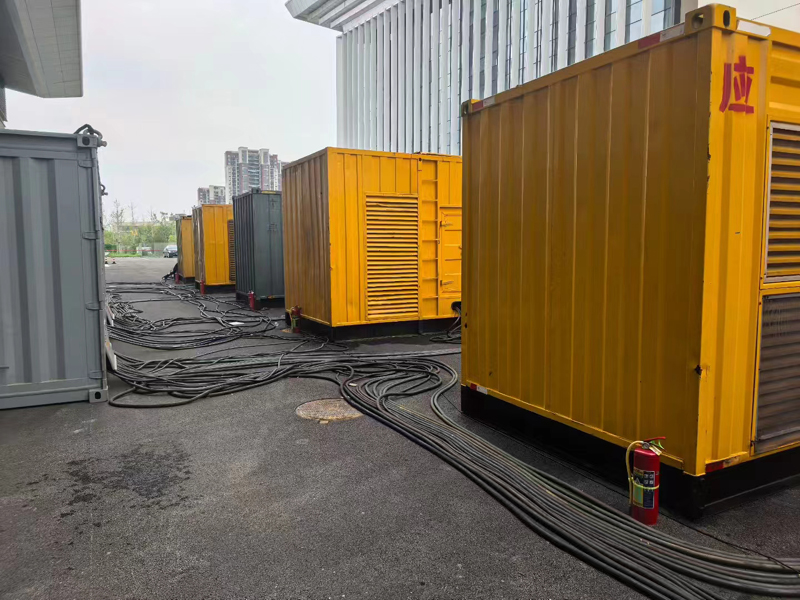 隆广镇不同季节柴油发电机组保养有哪些注意事项?