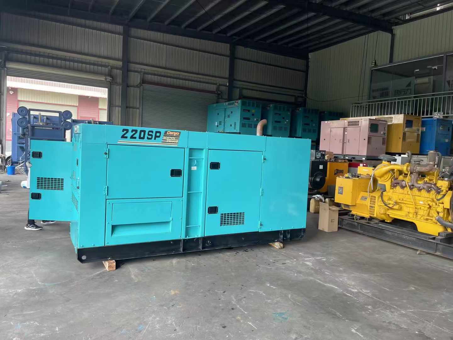 隆广镇800kW 柴油发电机的输出电流波动范围是多少?