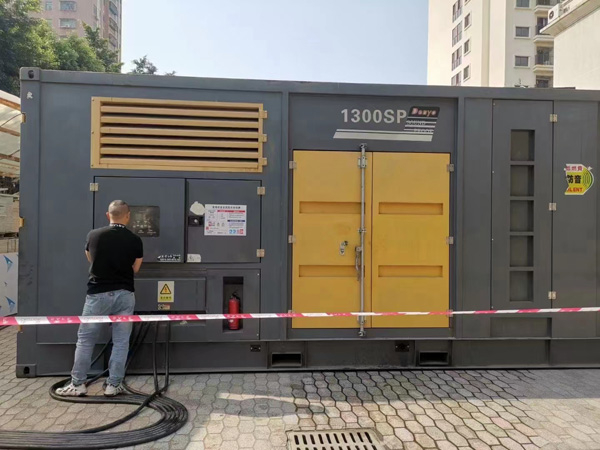 隆广镇500KW发电机组冬季应该配多大的启动电瓶?